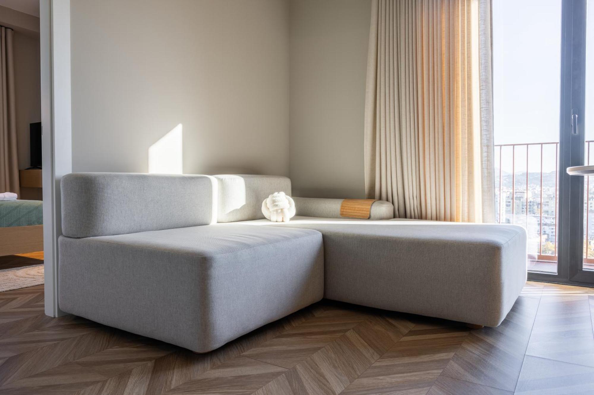 Square Inn Garden Aparthotel Τίρανα Εξωτερικό φωτογραφία
