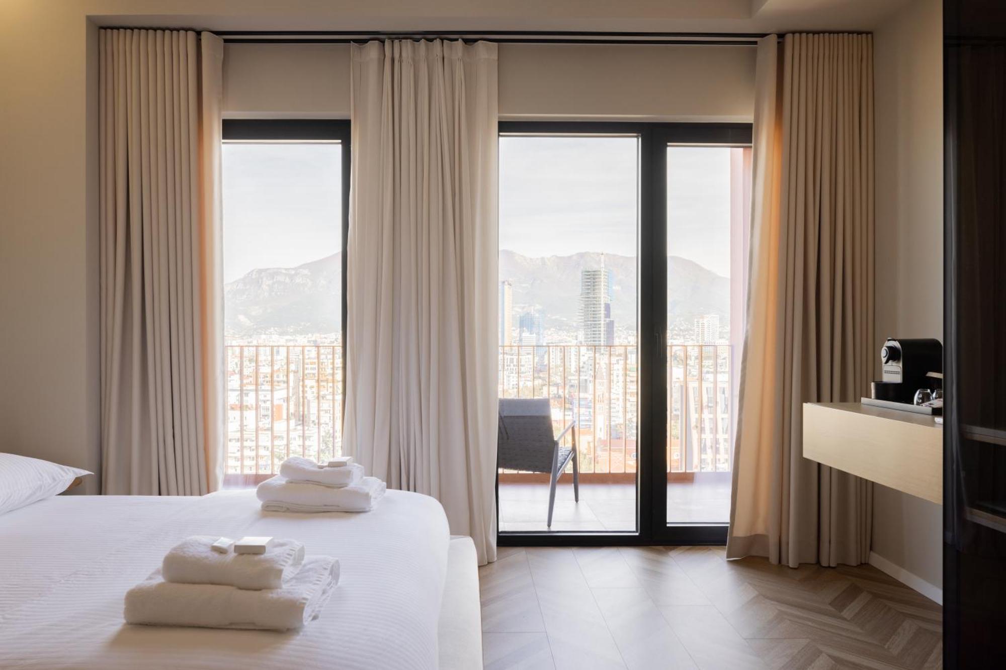 Square Inn Garden Aparthotel Τίρανα Εξωτερικό φωτογραφία