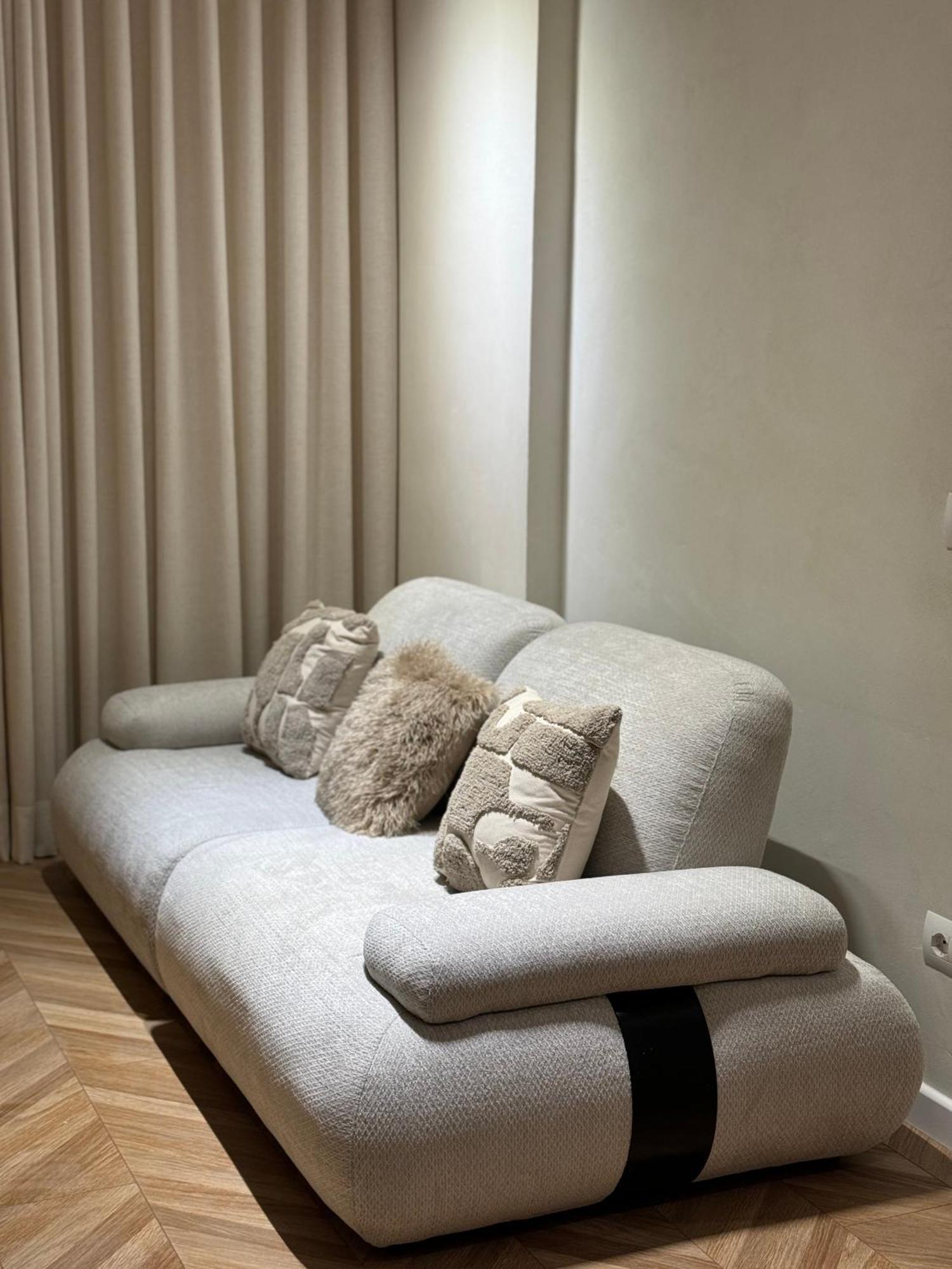 Square Inn Garden Aparthotel Τίρανα Εξωτερικό φωτογραφία