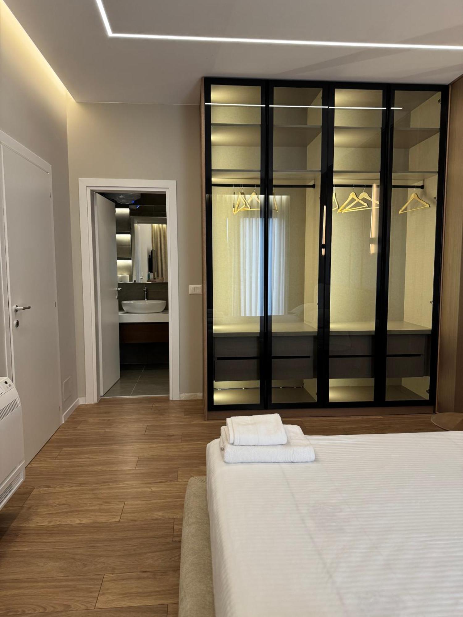 Square Inn Garden Aparthotel Τίρανα Εξωτερικό φωτογραφία